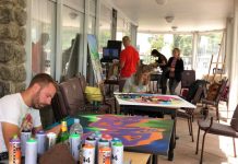 Umjetnici s BadlFesta darovali radove Specijalnoj bolnici