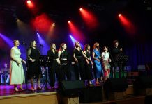 Koncert pete generacije Škole rocka i moderne glazbe