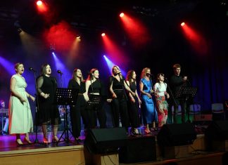 Koncert pete generacije Škole rocka i moderne glazbe