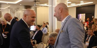 Posavec zbog poništenih dozvola može tužiti Ministarstvo