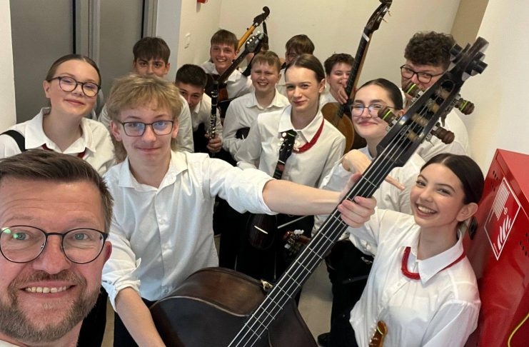 Zlatna plaketa za Dječji folklorni orkestar KUD-a Začretje