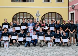 Od Beča do Južne Koreje: Robotičari osvojili 22 medalje