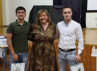 Županija nagradila još dva superodlikaša, Ivana i Jakova